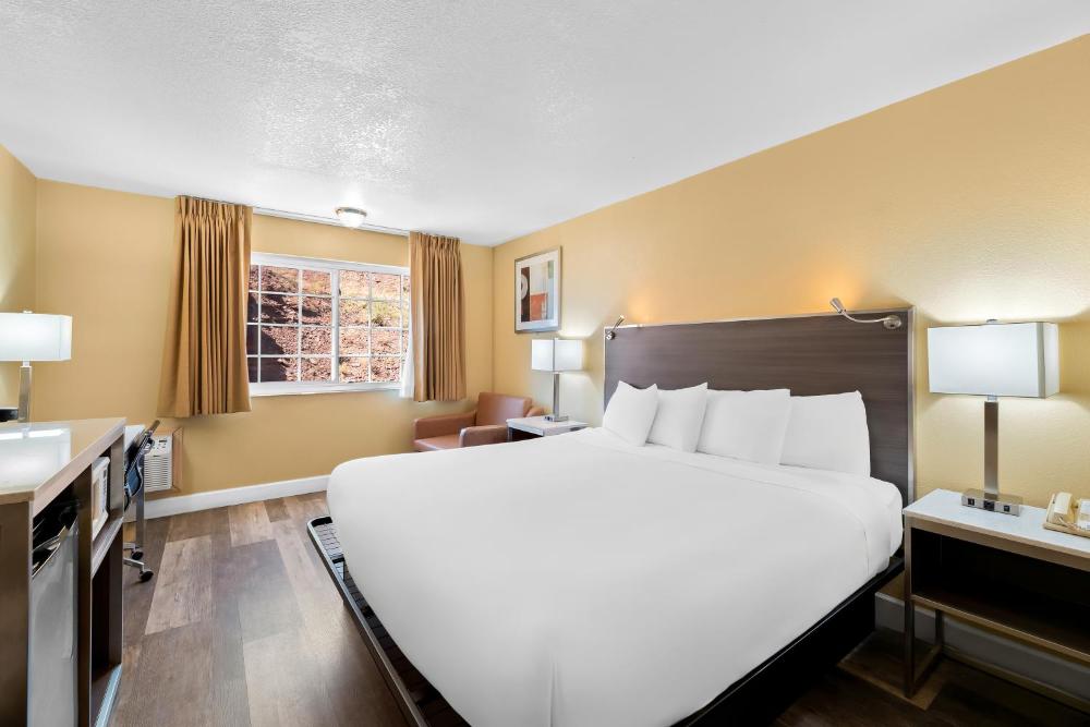 Americas Best Value Inn and Suites Flagstaff